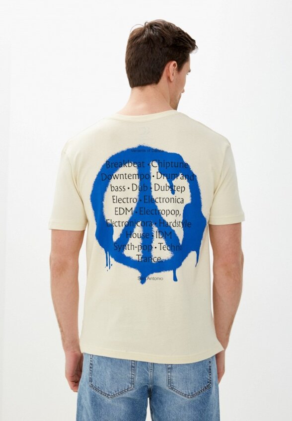 Футболка Chic & Charisma