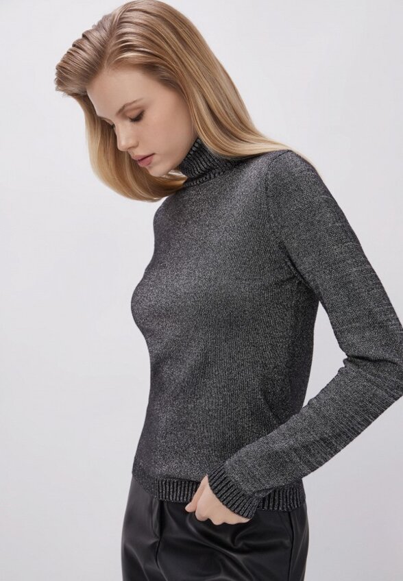 Водолазка Modis