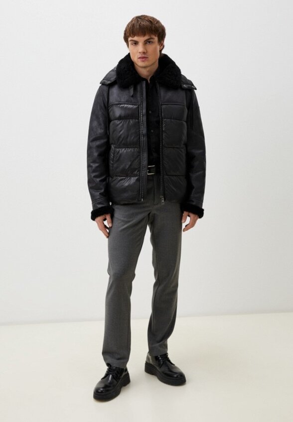 Пуховик Guess