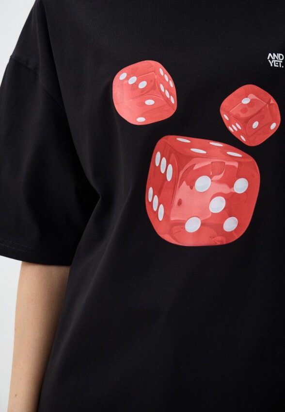 Футболка And Yet.