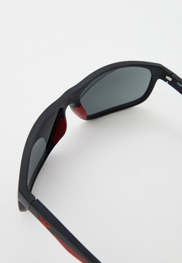 Очки солнцезащитные Emporio Armani