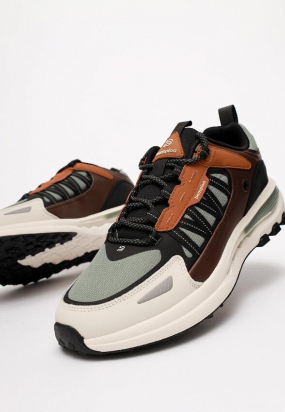 Кроссовки Baasploa