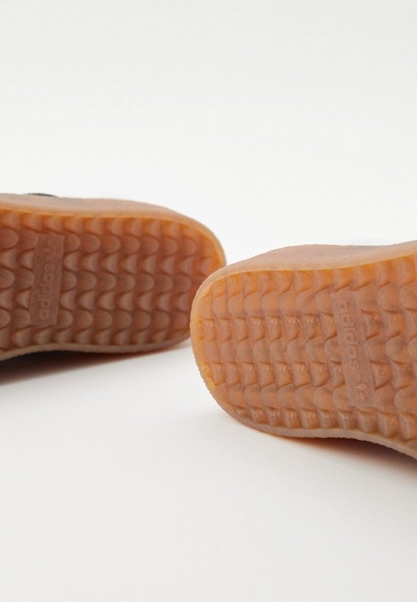 Кеды adidas Originals