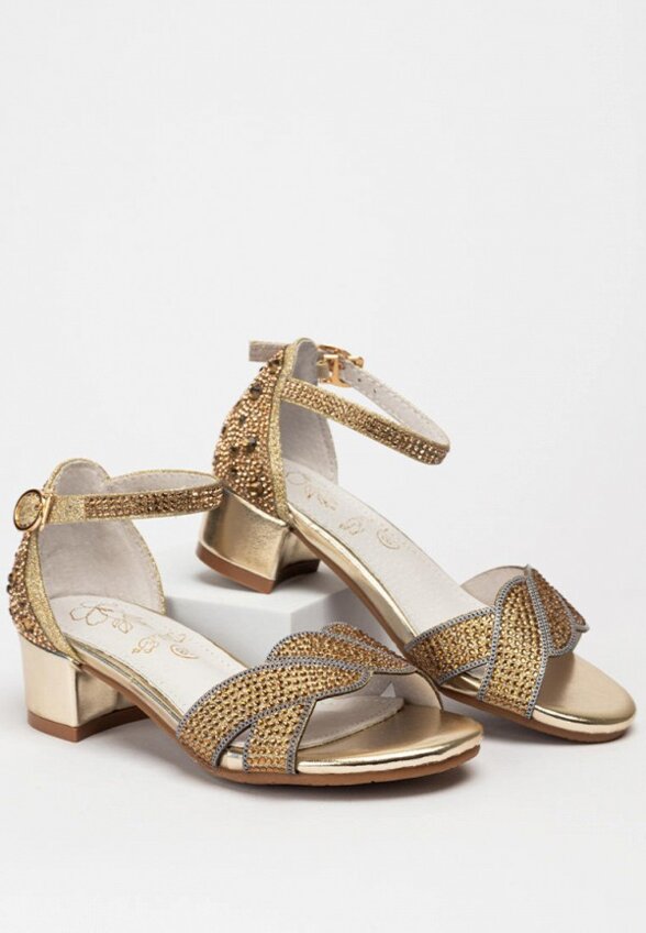 Босоножки Tikkago