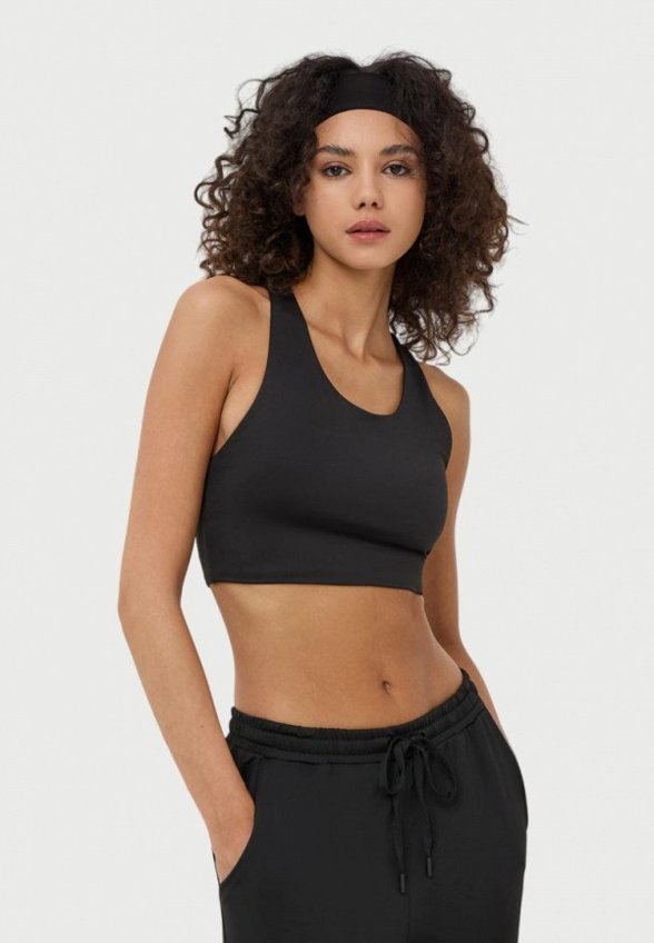 Топ спортивный Terranova