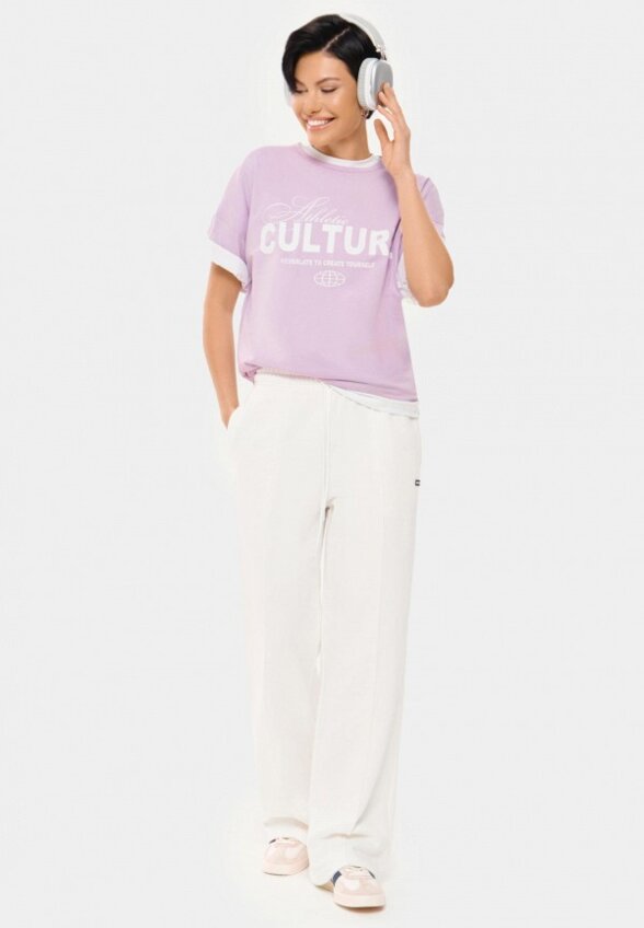 Футболка Neverlate