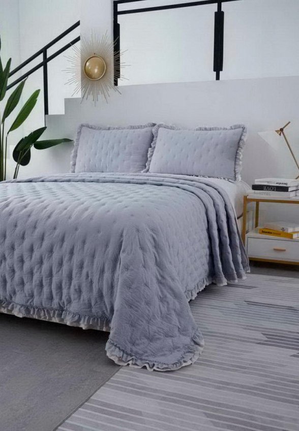 Комплект с покрывалом Sofi De Marko