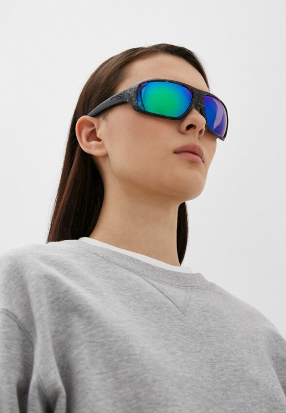 Очки солнцезащитные Lip