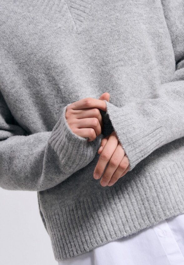 Пуловер Твое