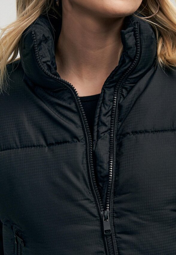 Пуховик Твое