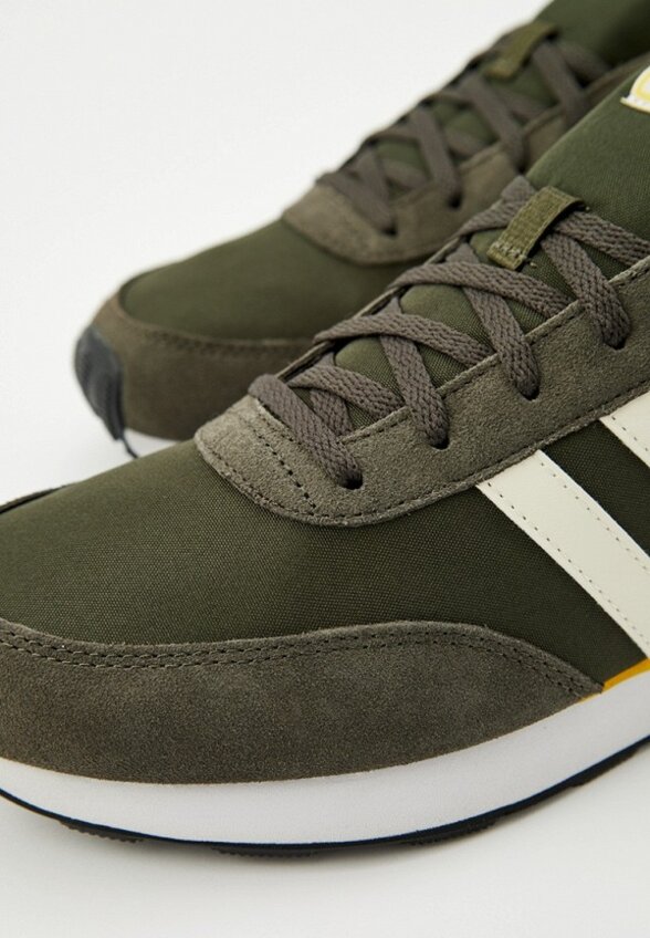 Кроссовки adidas