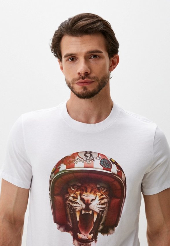 Футболка Colin's