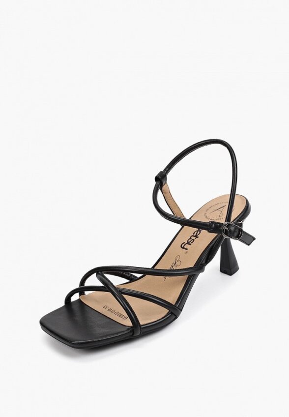 Босоножки Betsy