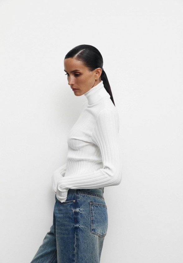 Водолазка Charmstore