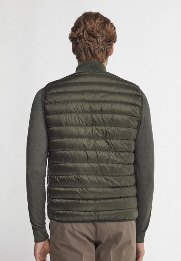 Жилет утепленный Falconeri