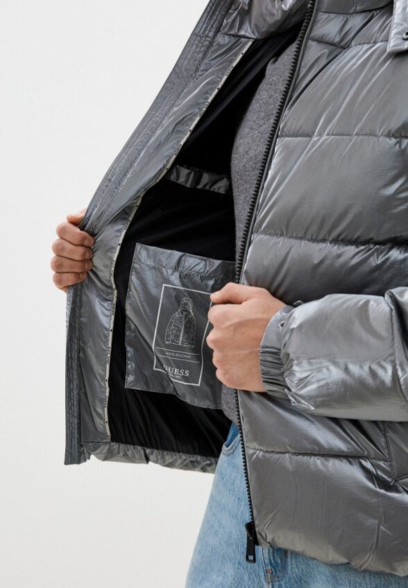 Пуховик Guess