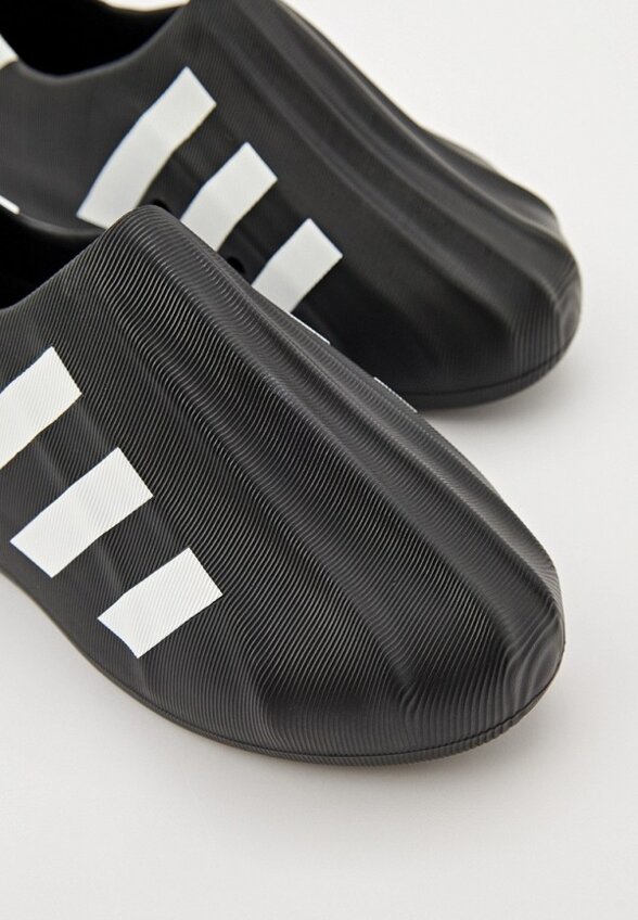 Слипоны adidas Originals