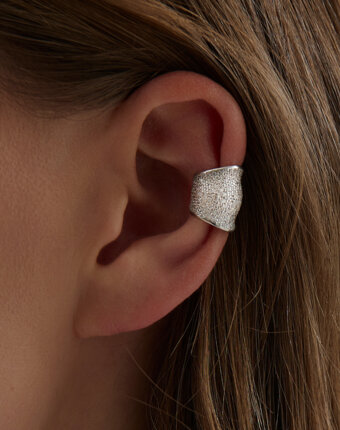 Широкий кафф из серебра c фианитами MIE женщинам