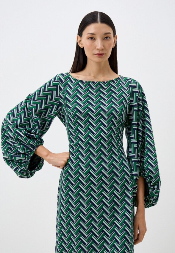 Платье MadaM T