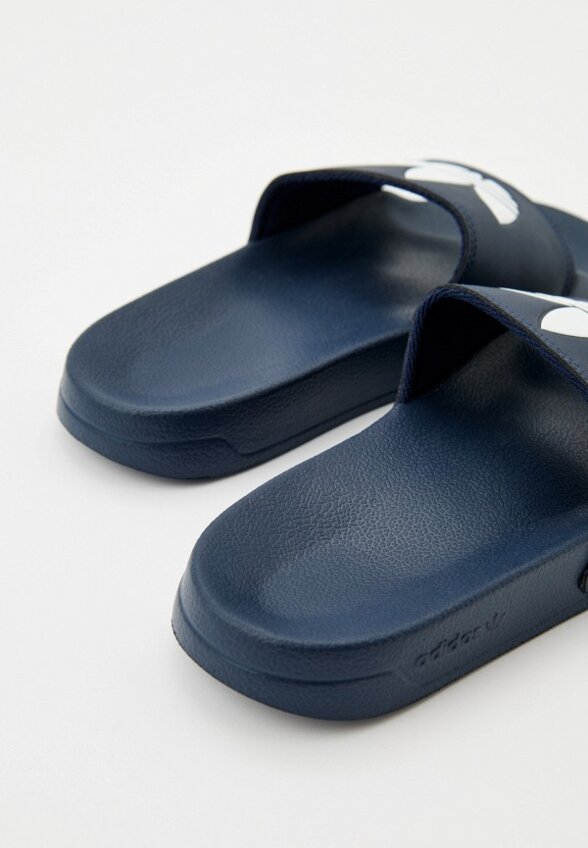 Сланцы adidas Originals