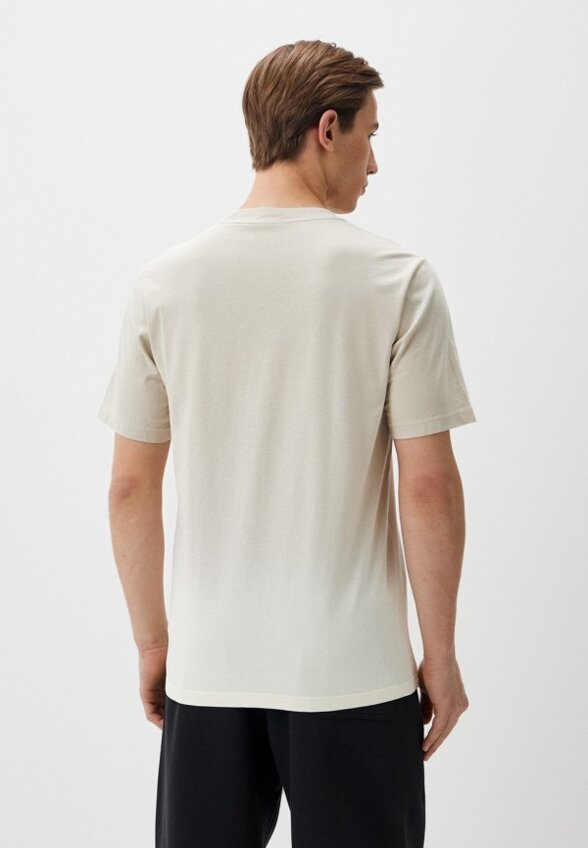 Футболка adidas