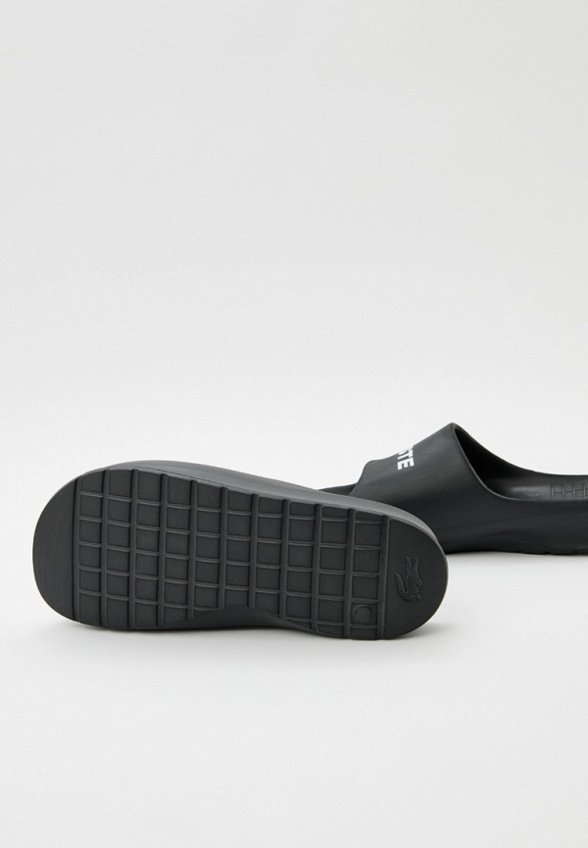 Сланцы Lacoste