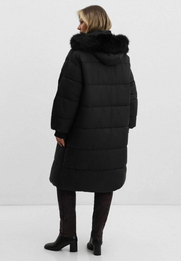 Пуховик Lilly Bennet