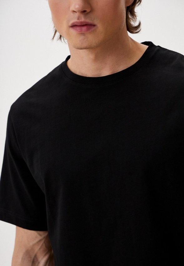 Футболка IDOL