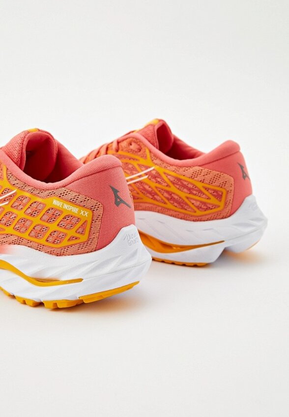 Кроссовки Mizuno