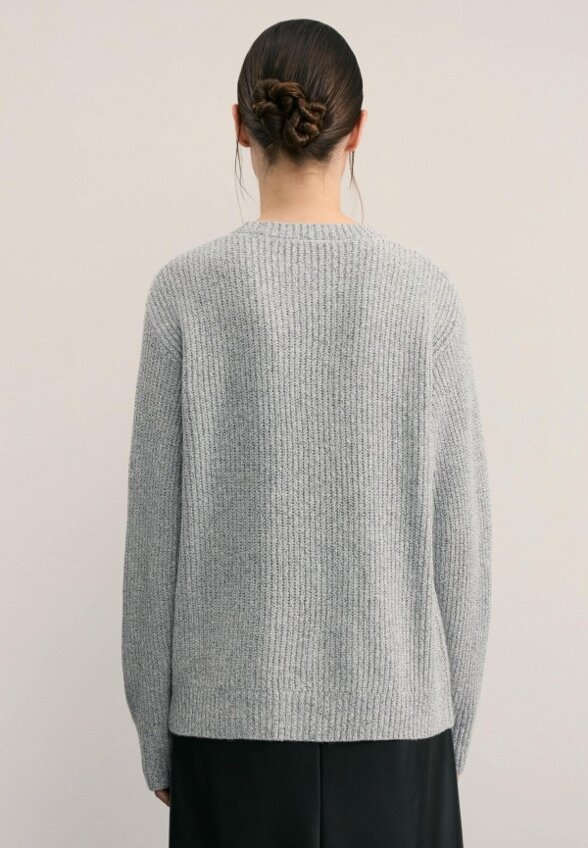 Джемпер Zarina