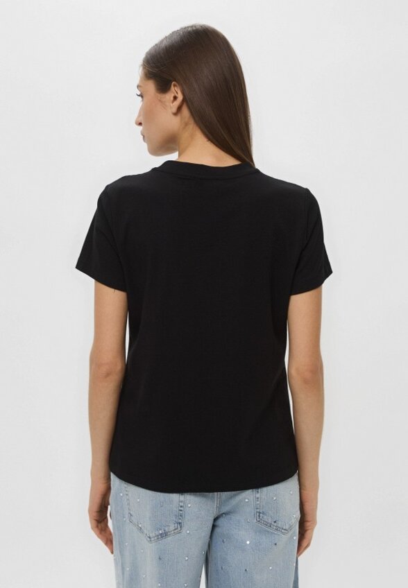 Футболка DKNY