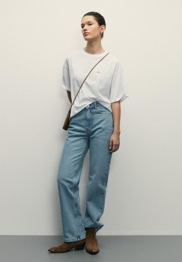 Футболка Zarina