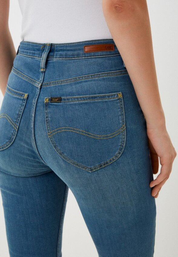 Джинсы Lee