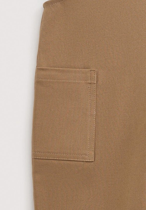 Комбинезон Loomknits