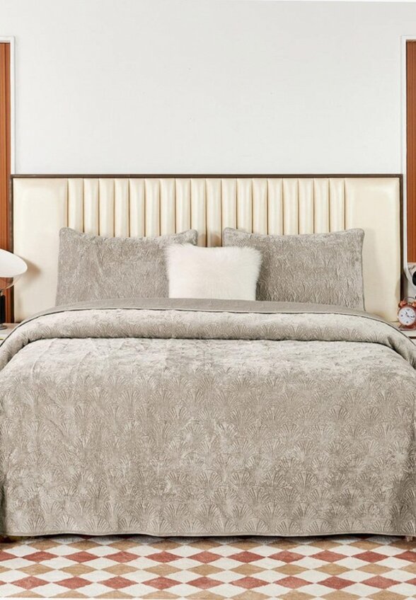 Комплект с покрывалом Sofi De Marko