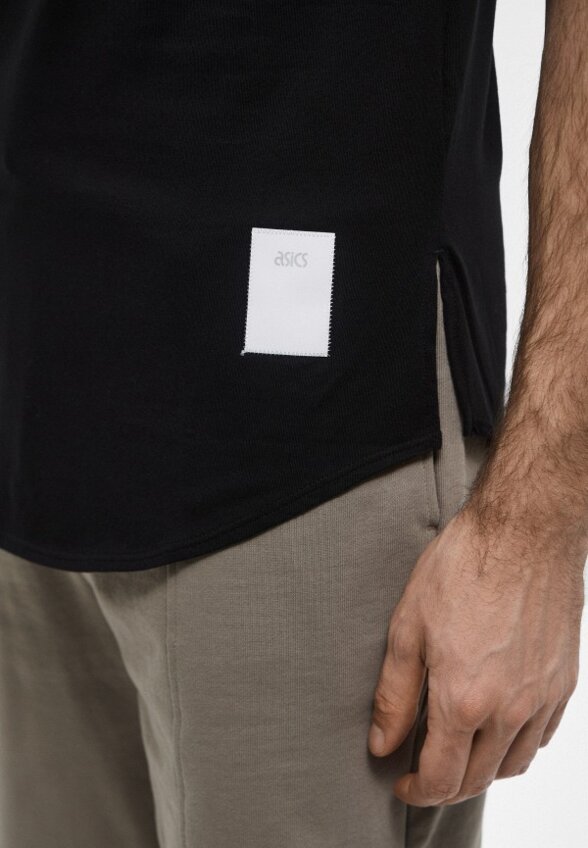 Футболка ASICS