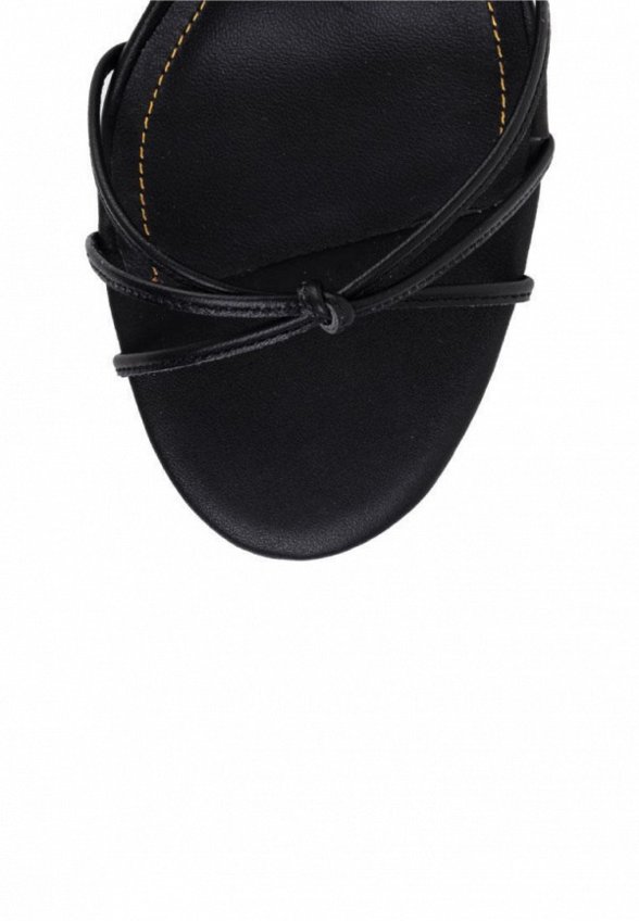 Босоножки Raden