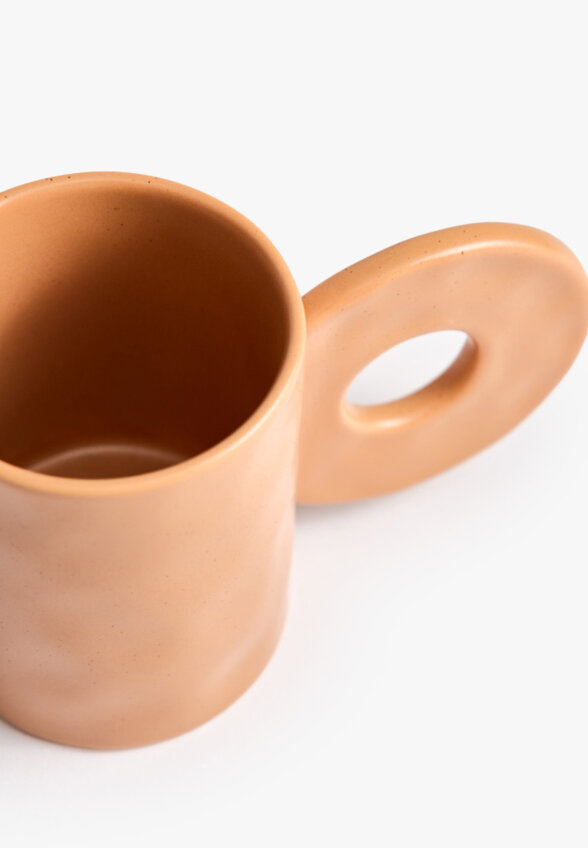 Кружка из каменной керамики