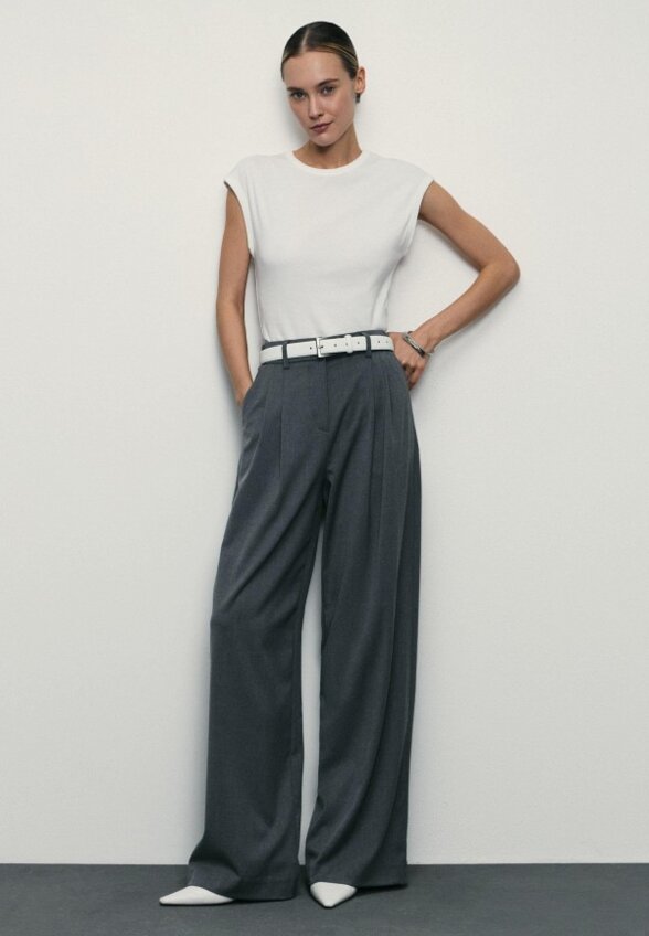 Футболка Zarina