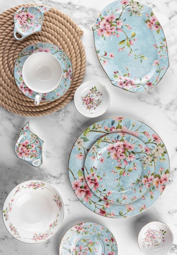 Чашка с блюдцем Elan Gallery