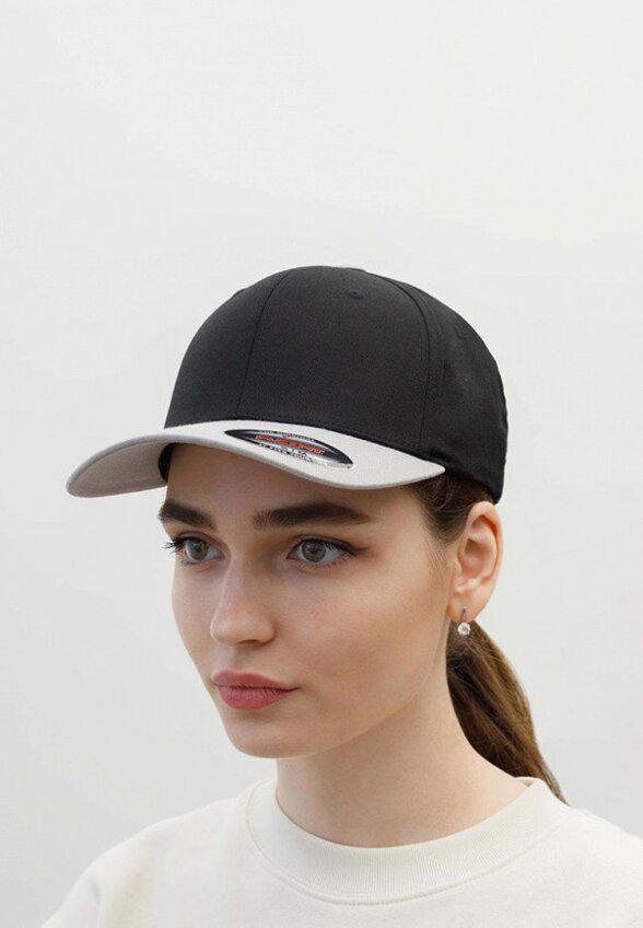 Бейсболка Flexfit