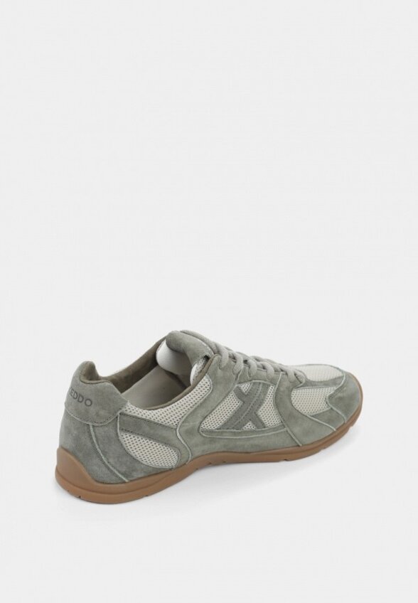 Кроссовки Keddo