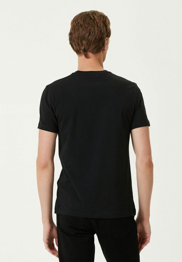 Футболка Club