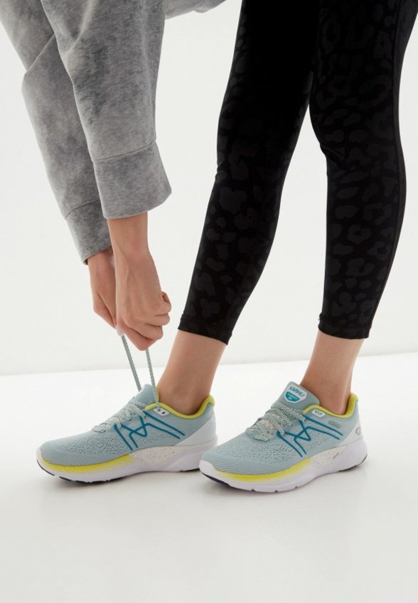 Кроссовки Karhu