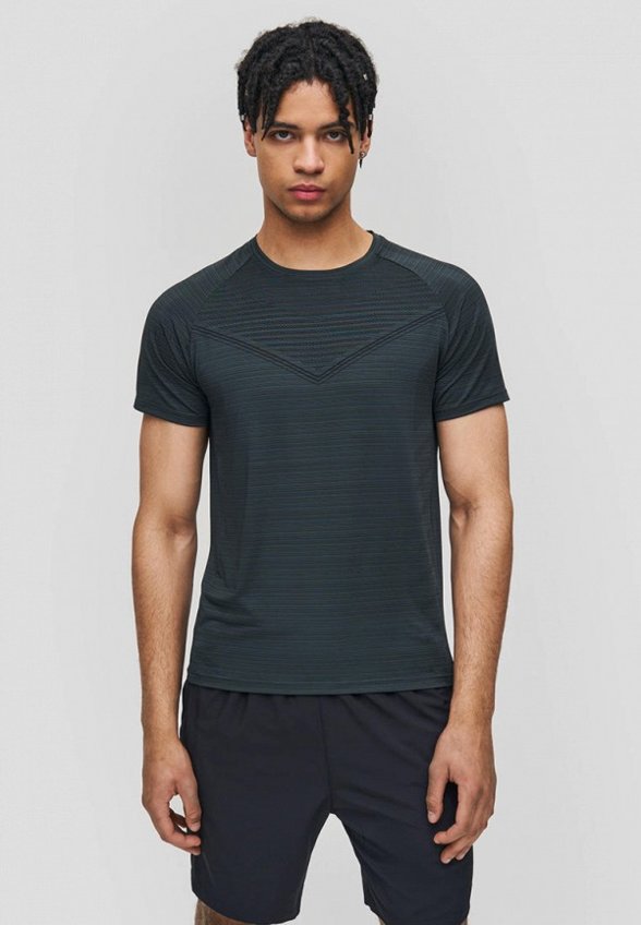 Футболка Baon