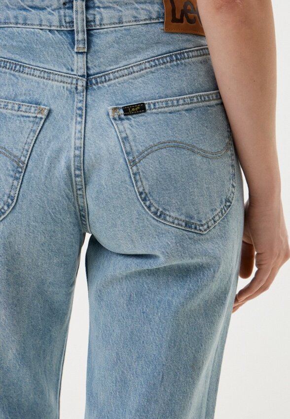 Джинсы Lee