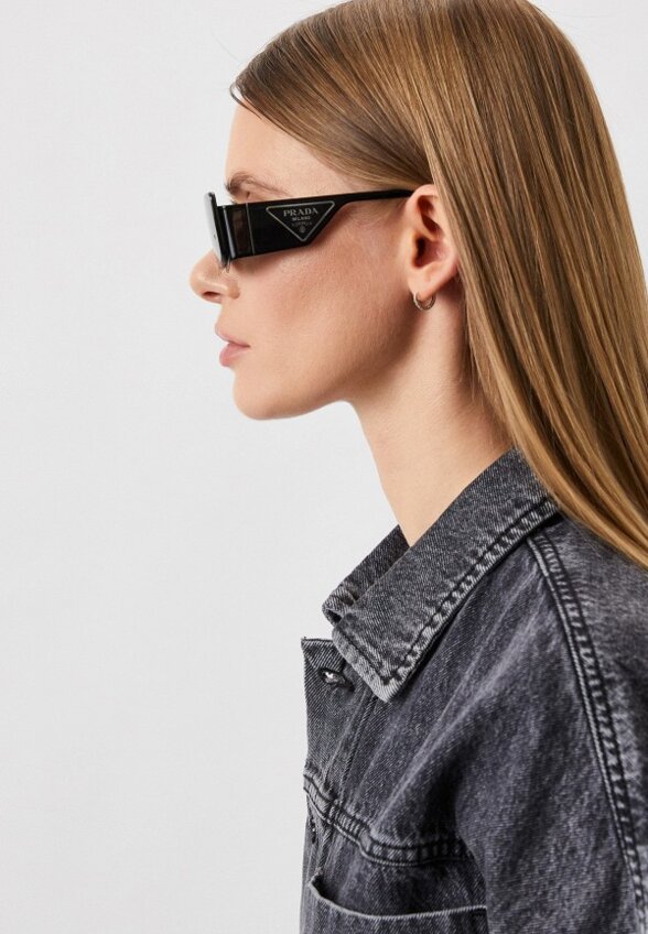 Очки солнцезащитные Prada