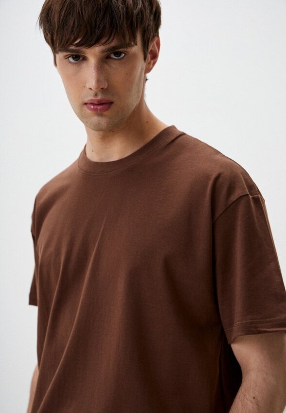 Футболка Minaku