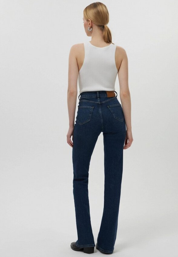 Джинсы Calista