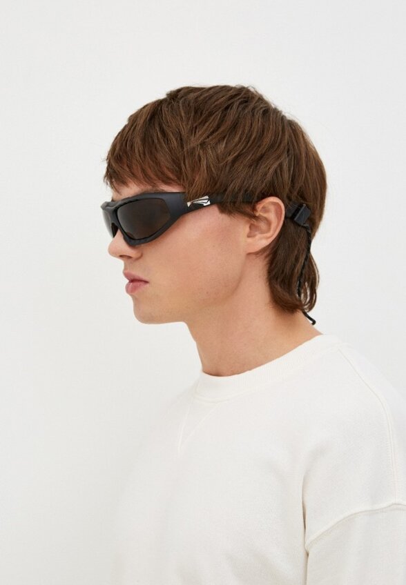 Очки солнцезащитные Lip